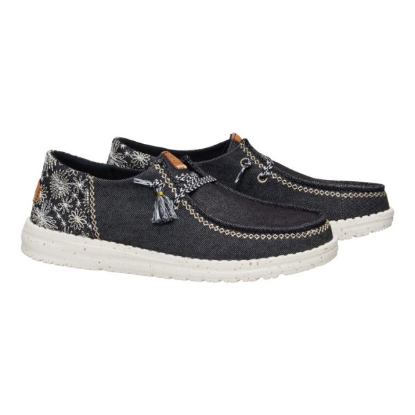 Wendy Funk Embroidered Floral - Black