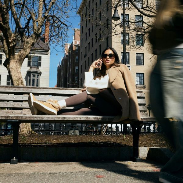 Camden Cuff Classic Cozy - Cognac